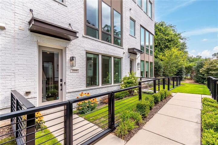 Property Photo: 306 Gibson Street SE GA 30316