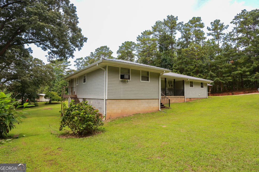 Property Photo:  1117 Cross Plains Hulett Road  GA 30116 