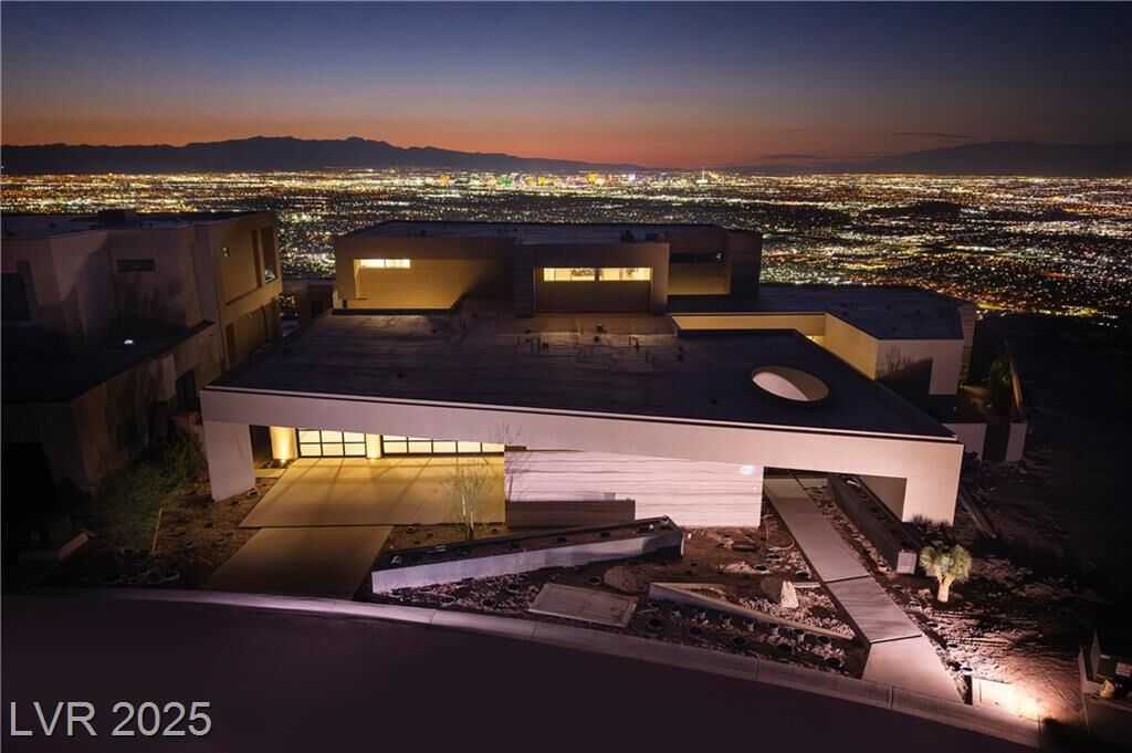 Property Photo: 607 Alpine Summit Drive NV 89012