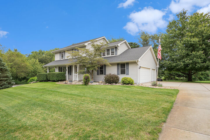 Property Photo: 55312 Forest Cove Court IN 46552