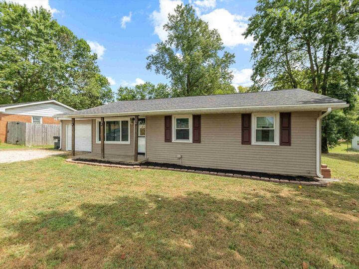 Property Photo: 926 Main Street KY 42406