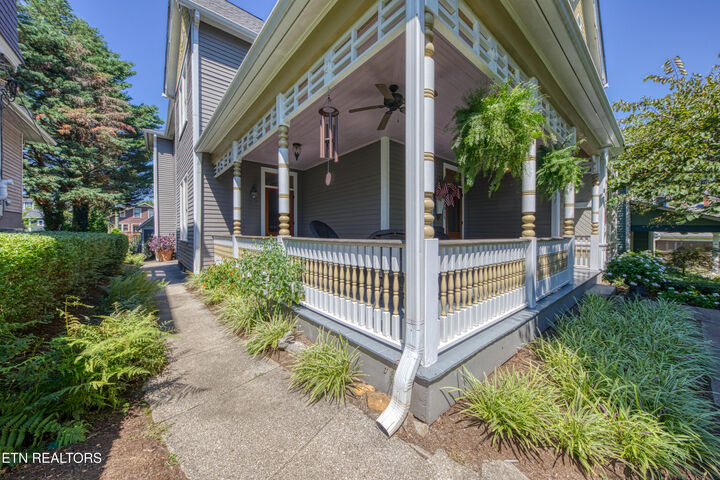 Property Photo: 1015 Luttrell Street TN 37917