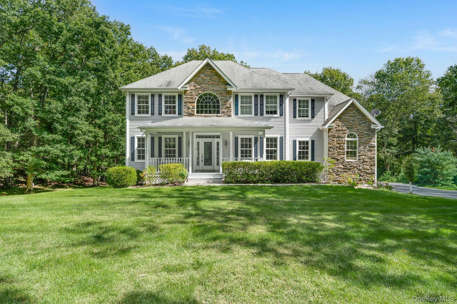 Property Photo:  127 Shagbark Lane  NY 12533 