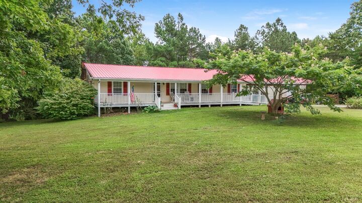 Property Photo: 200 Carden Road VA 23959