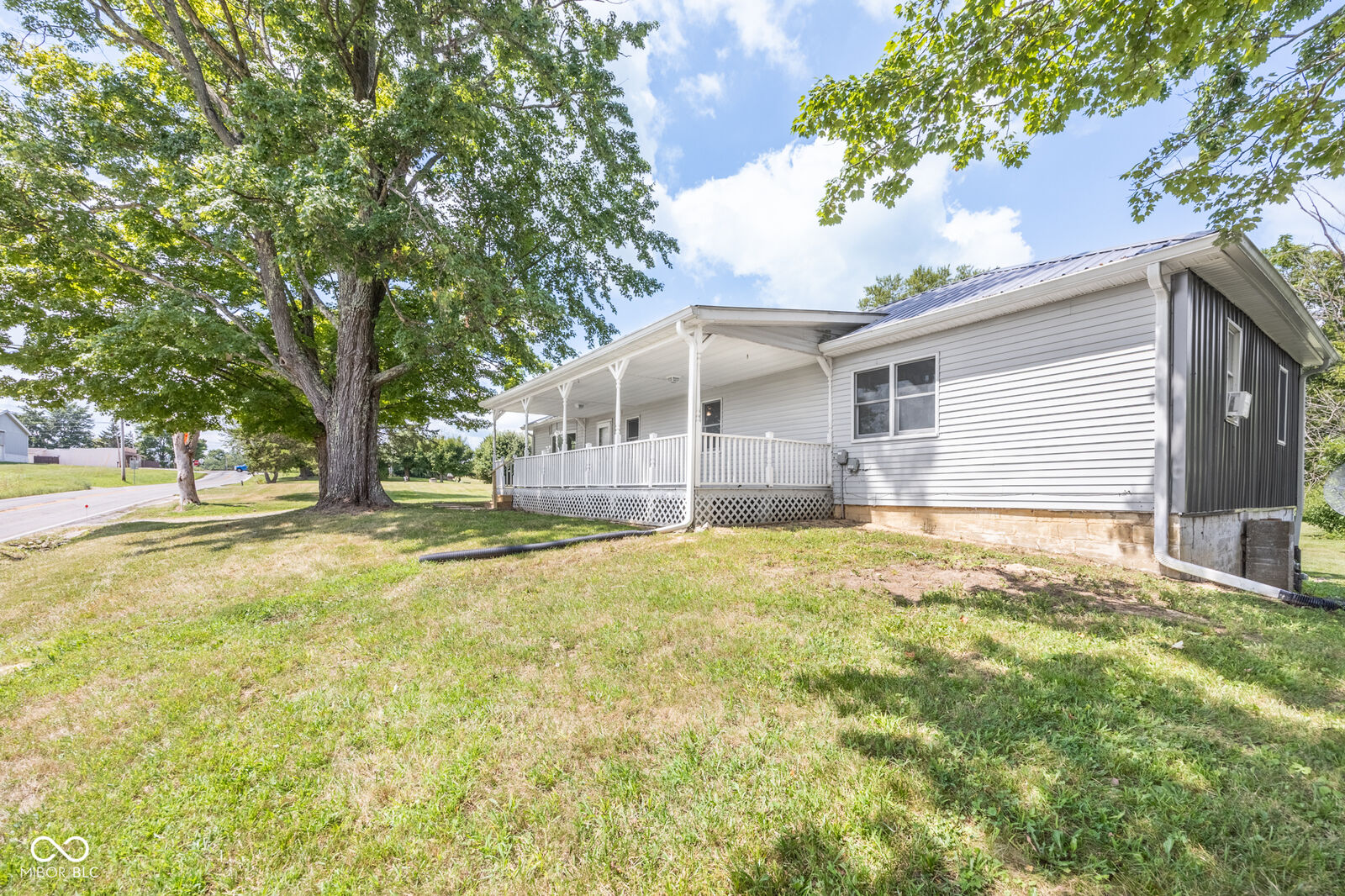 Property Photo: 7071 E State Road 48 IN 47031