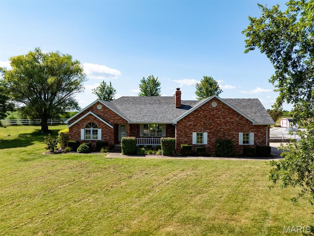 Property Photo: 19475 Otter Road MO 63459