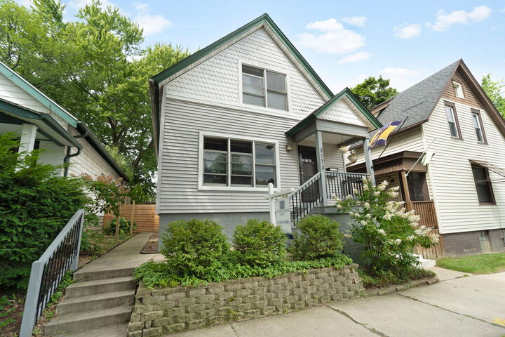 Property Photo: 3173 N Bremen St WI 53212