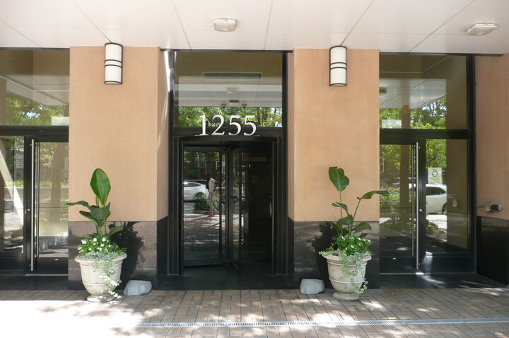 Property Photo: 1255 S State Street 1414 IL 60605