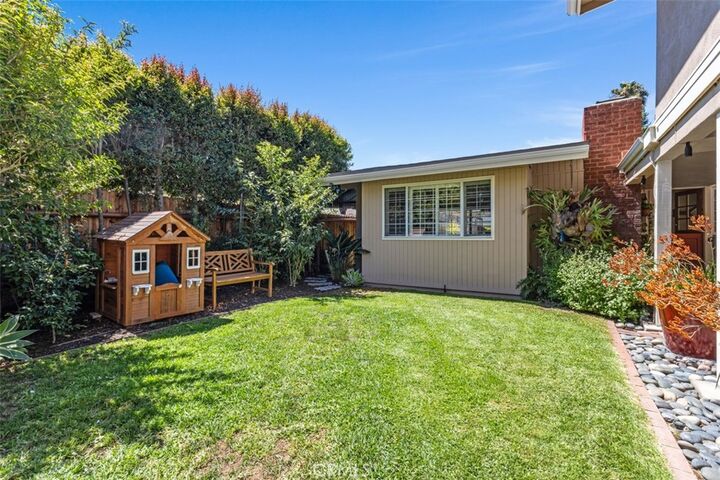 Property Photo: 1809 Tustin Avenue CA 92627