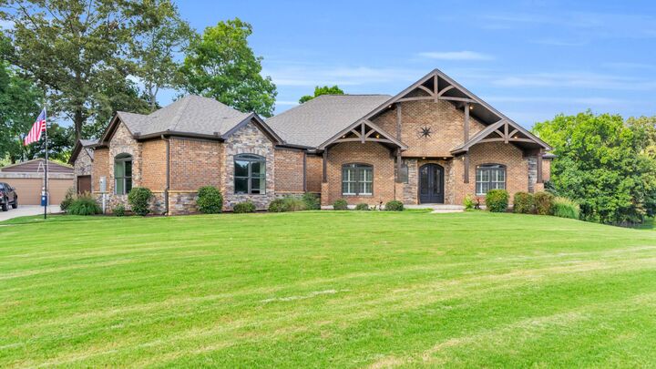 7020 Clarissa Drive  Ooltewah TN 37363 photo