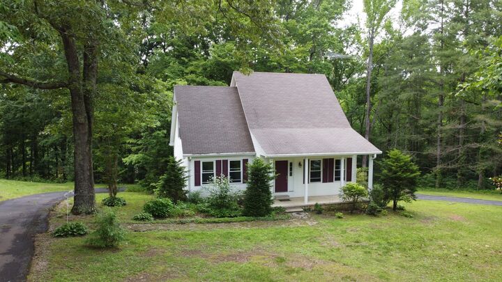 Property Photo: 631 Mag A Mor Dr TN 37083