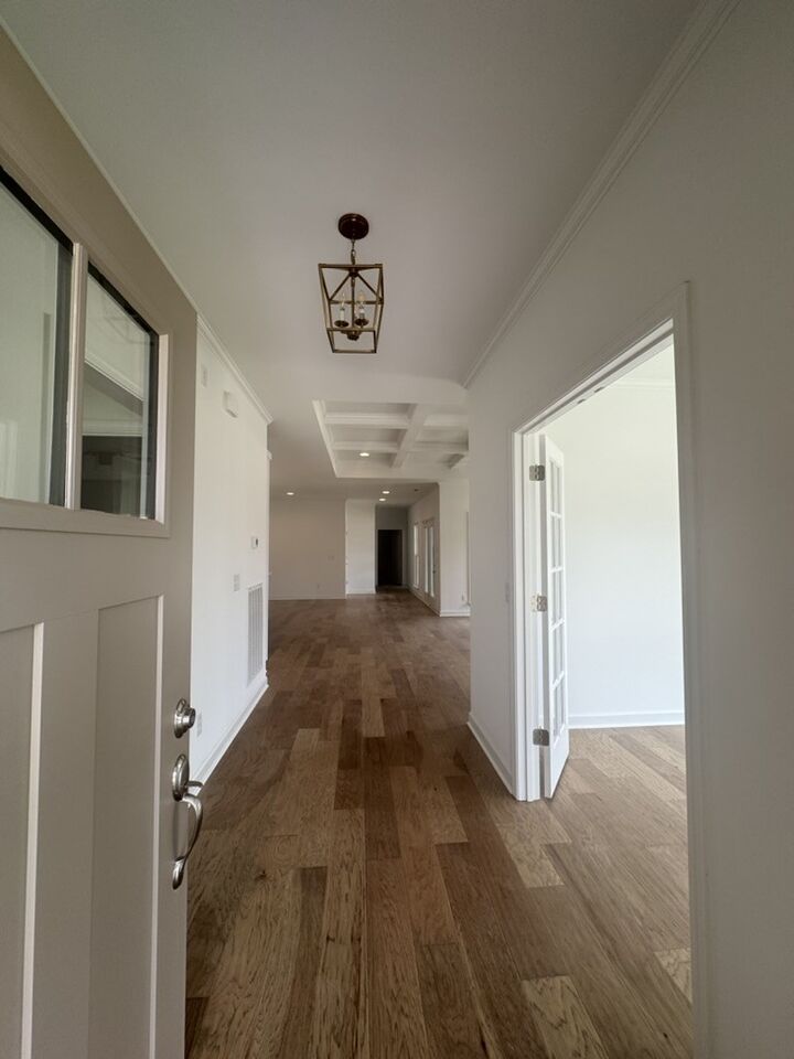 Property Photo:  6173 Parkhaven Blvd  TN 37076 