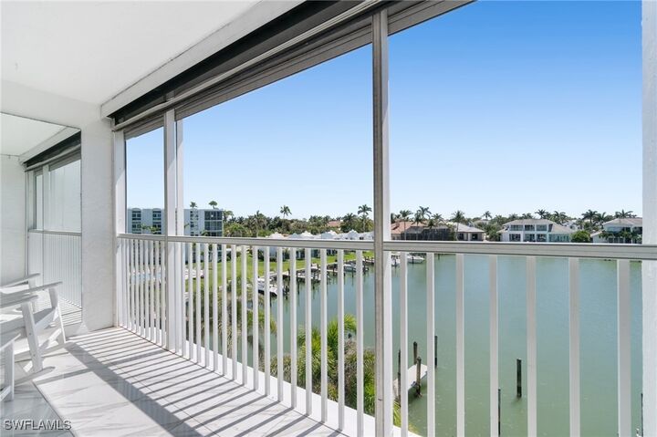 Property Photo:  300 Park Shore Drive 4C  FL 34103 