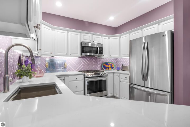 Property Photo:  1430 Forest Park Drive  MI 49684 