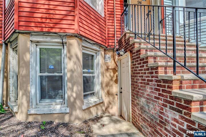 Property Photo:  94 Kearney Avenue  NJ 07305 