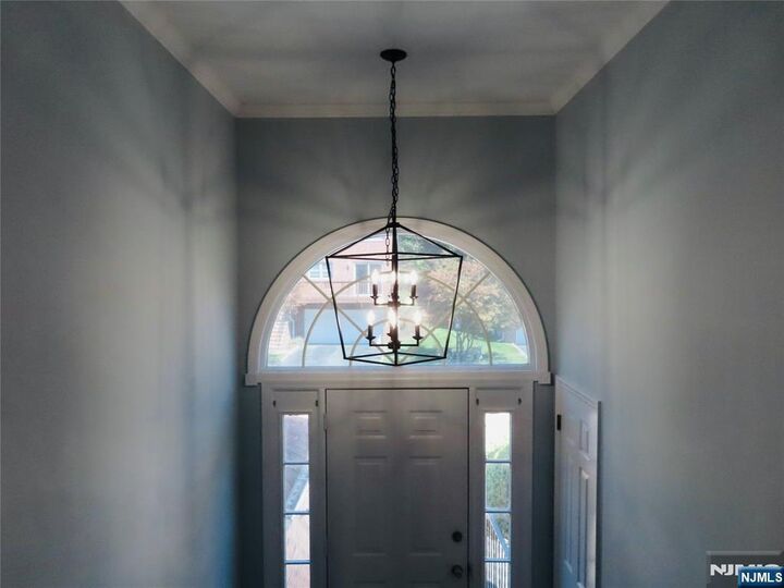 Property Photo: 3 Beacon Hill Commons NJ 07442