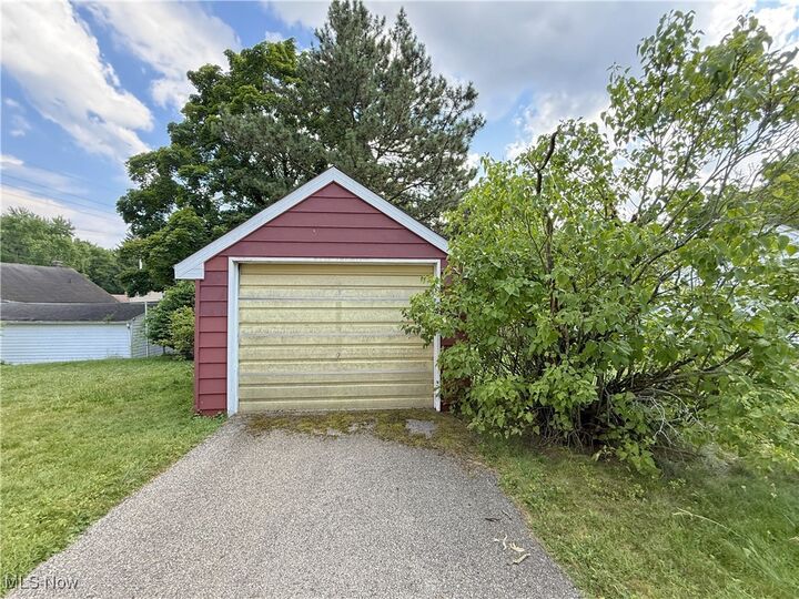 Property Photo: 1447 Humbolt Avenue OH 44502