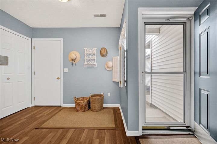 Property Photo:  6710 Woodruff Court  OH 44130 