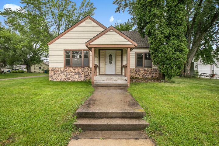 Property Photo:  110 E Ash Street  MN 56374 