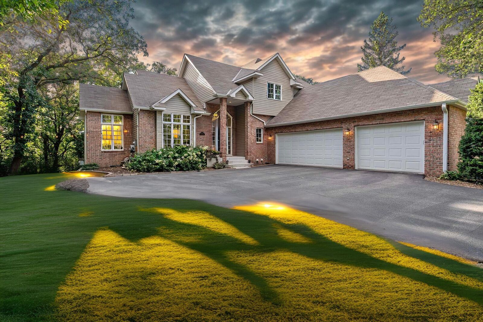 Property Photo:  15012 Willa Court  MN 55306 