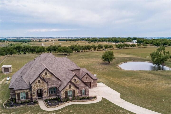 Property Photo:  781 Audra Circle  TX 76078 