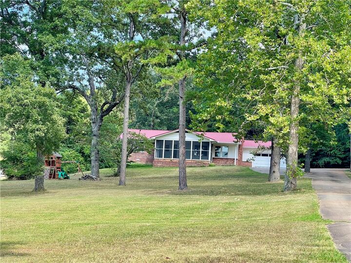 601 Parrott Drive  Huntsville AR 72740 photo