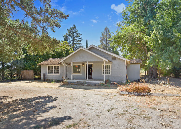 Property Photo: 2011 Camp Baker Road N/A OR 97501