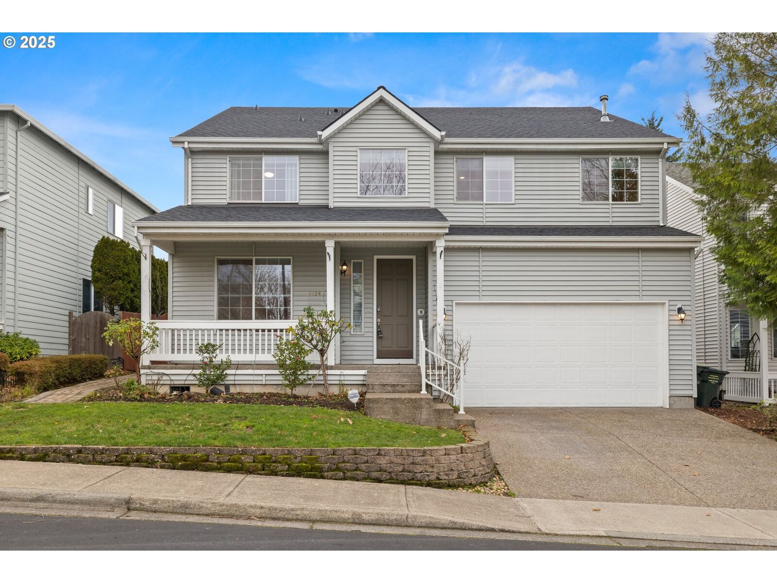 Property Photo: 5124 NW Crady Ln OR 97229
