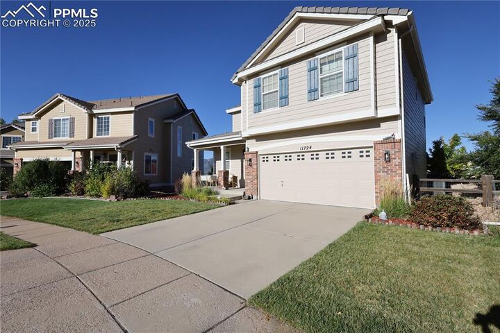 Property Photo:  11724 Wildwood Ridge Drive  CO 80921 