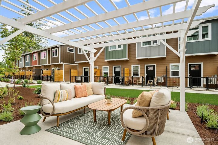 Property Photo: 1341 Nolta Loop NE WA 98110