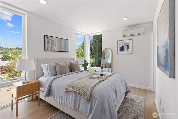 Property Photo: 3116 Queen Anne Avenue N WA 98119