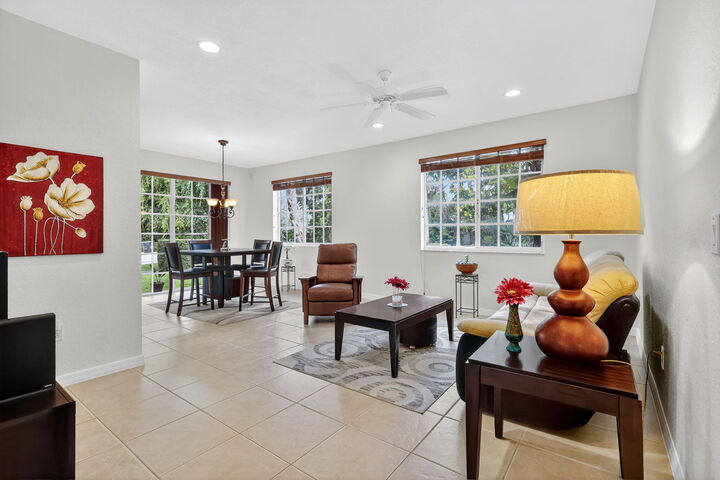 Property Photo:  6272 S Military Trail 206  FL 33463 