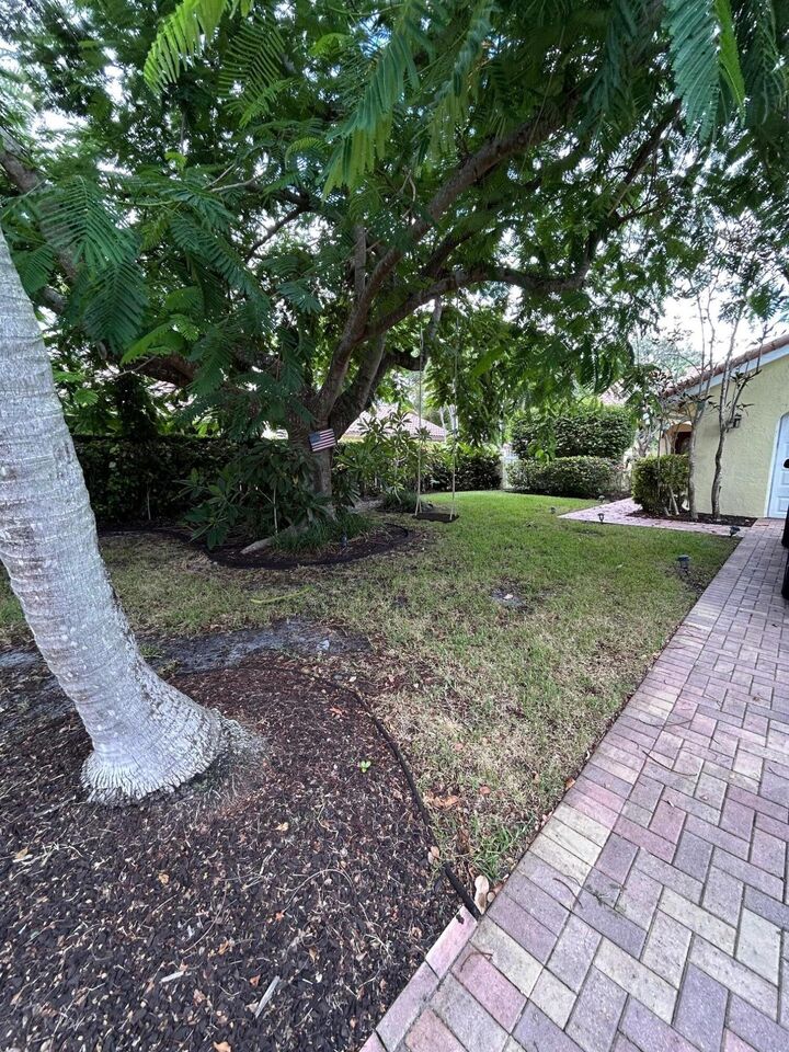 Property Photo: 1330 NW 22nd Avenue FL 33445