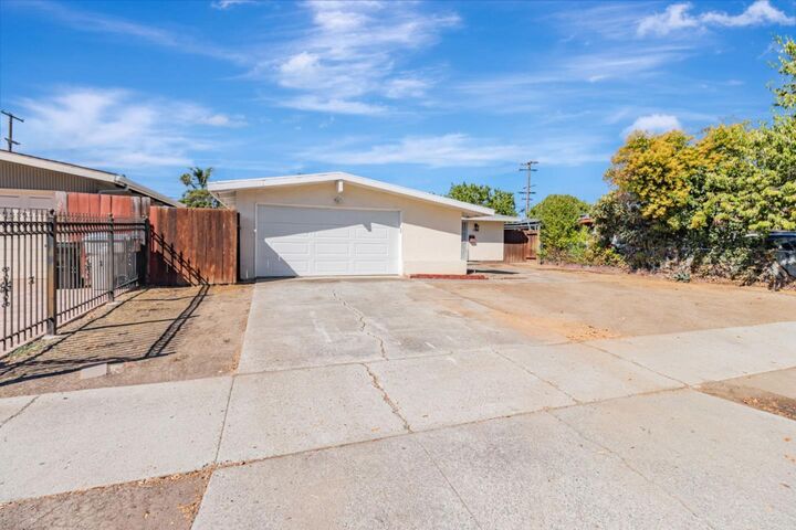 Property Photo: 1635 South King Road CA 95122