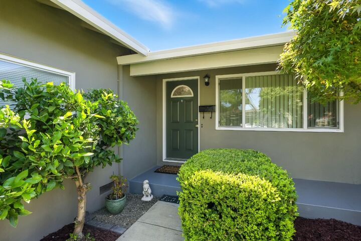 Property Photo: 926-928 Goodwin Avenue CA 95128