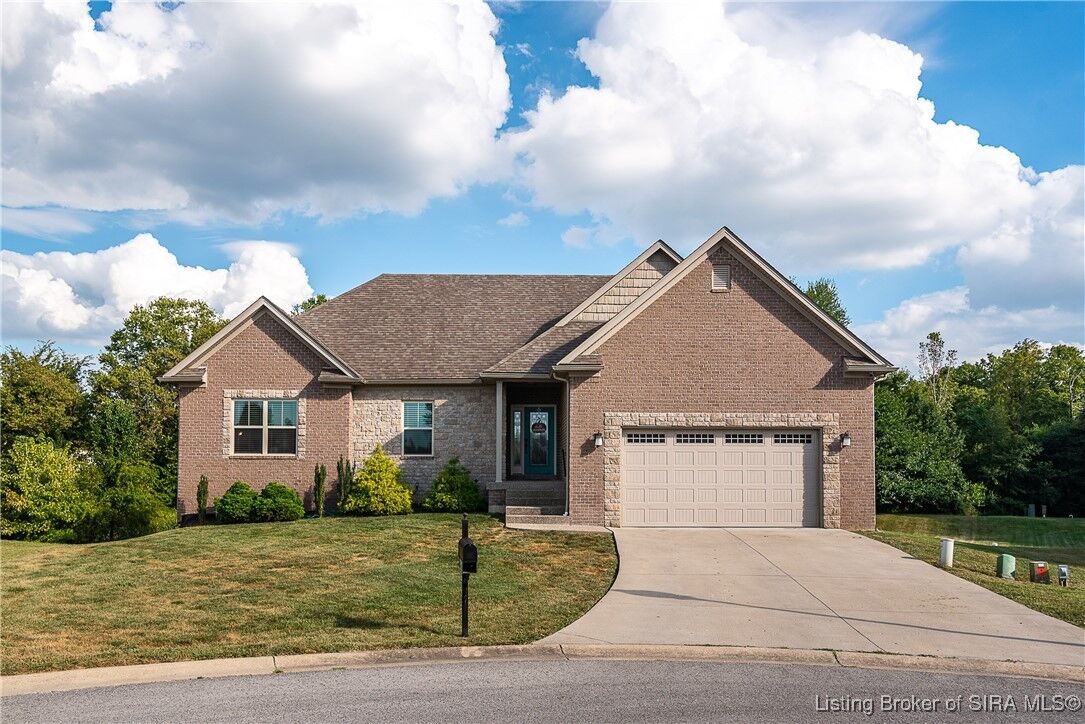 Property Photo: 8414 Abbey Court IN 47111