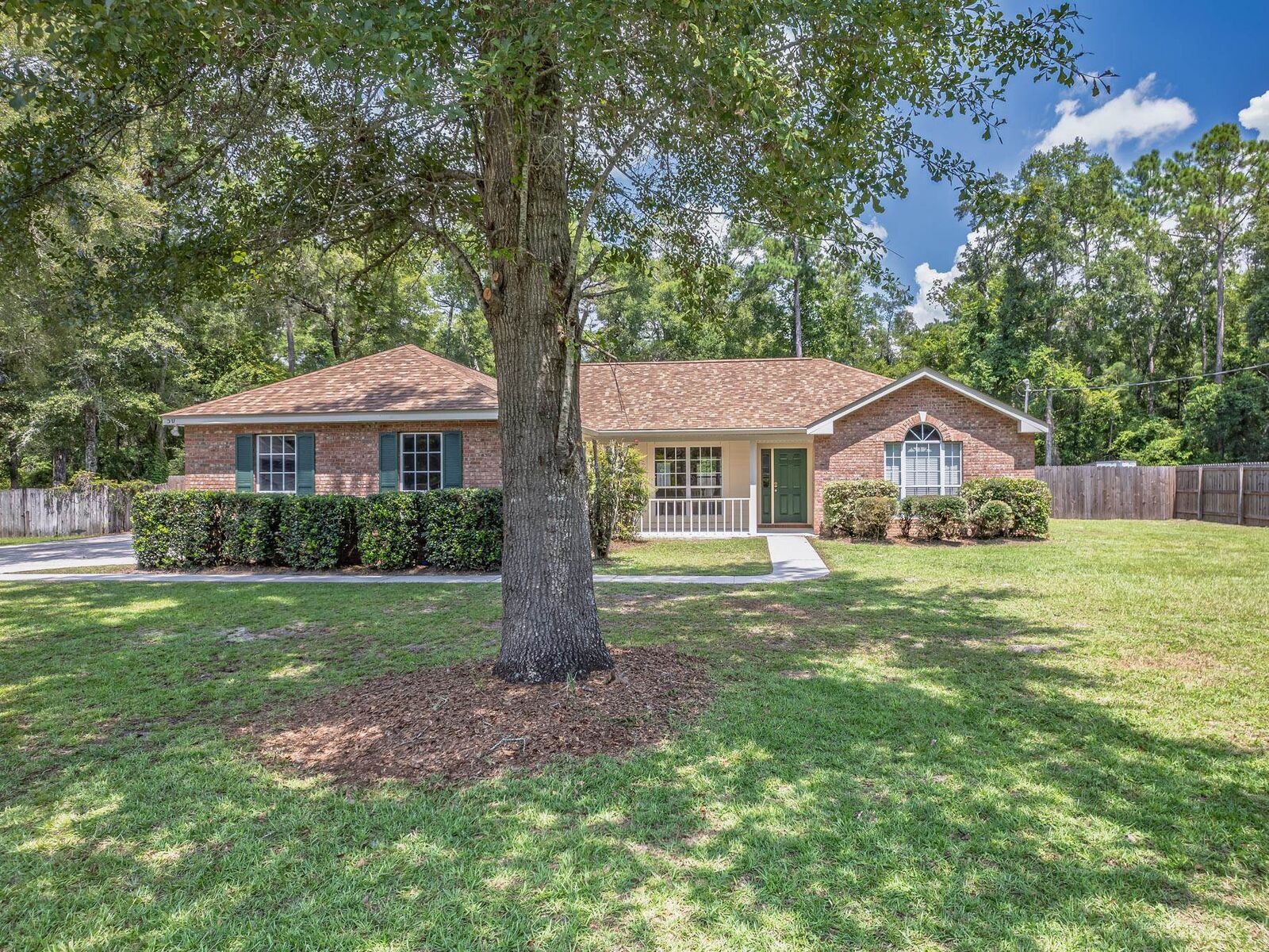 Property Photo:  50 Bridle Gate Court  FL 32327 
