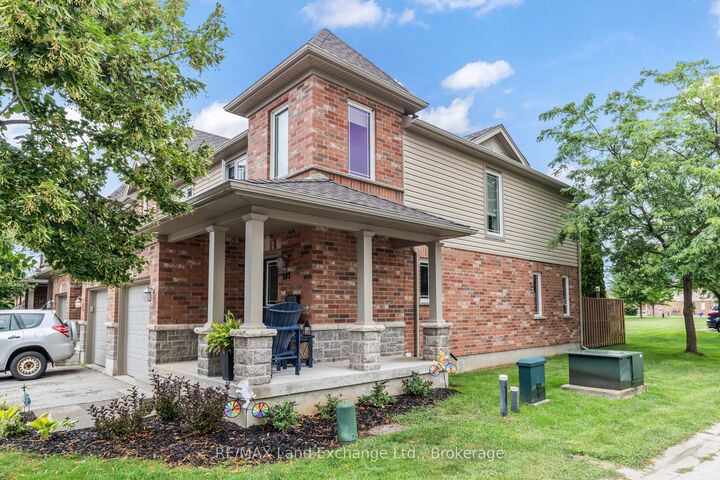 Property Photo:  409 Joseph Street 103  ON N0H 2C2 