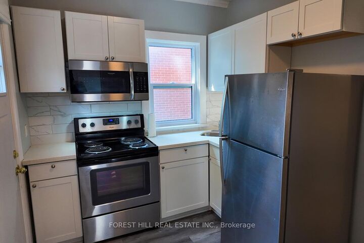 Property Photo: 73 Patricia Avenue ON L1G 5X7