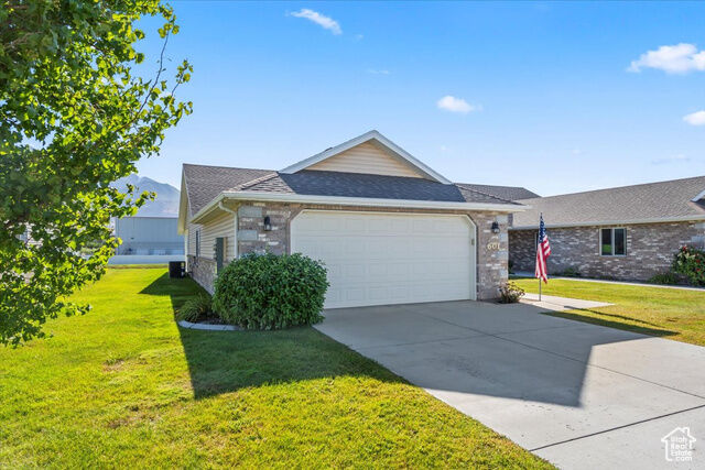 Property Photo: 601 S 1040 E UT 84003