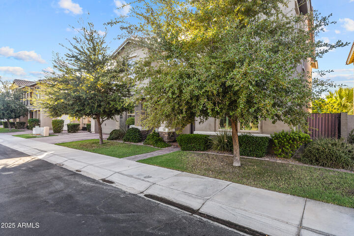 Property Photo:  4322 S Gardenia Drive  AZ 85248 