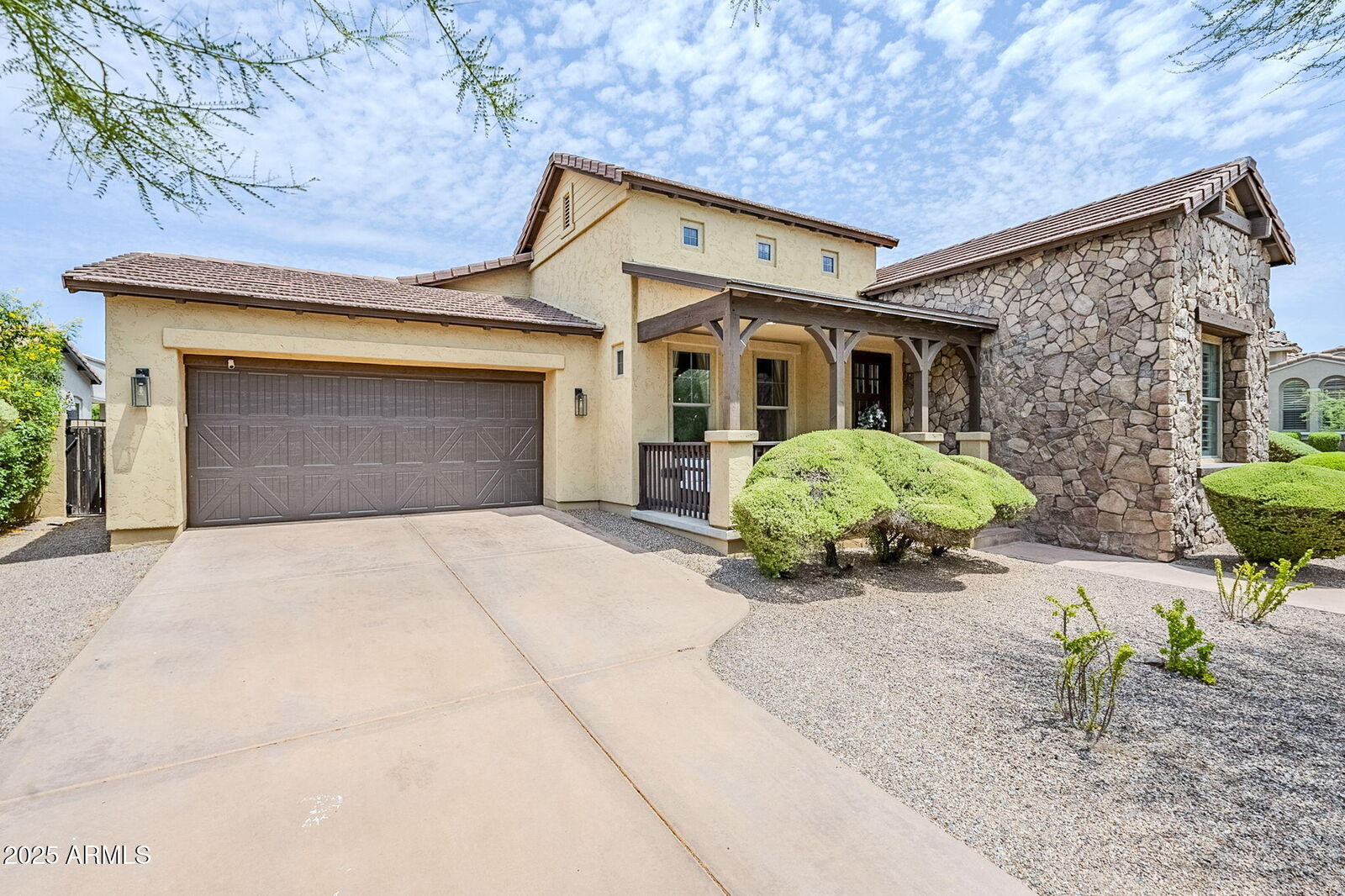 Property Photo:  9272 E Desert Village Drive  AZ 85255