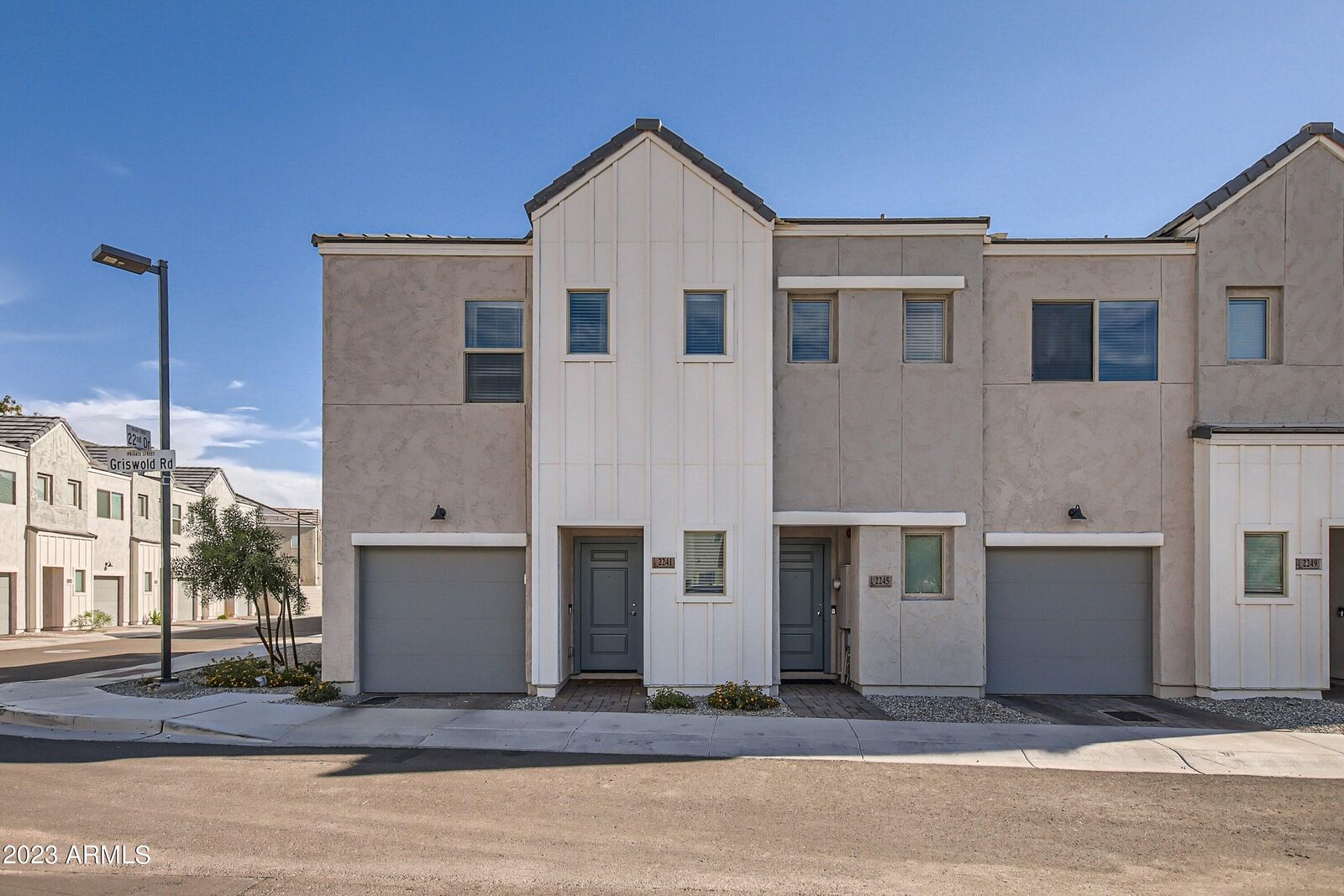 Property Photo: 2241 W Griswold Road AZ 85021