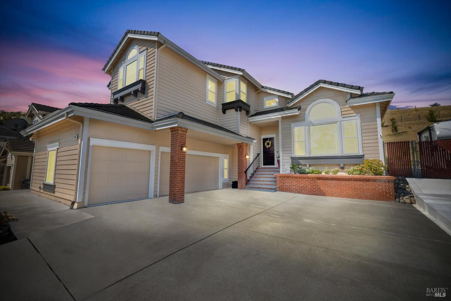 Property Photo: 2225 Hillridge Drive CA 94534