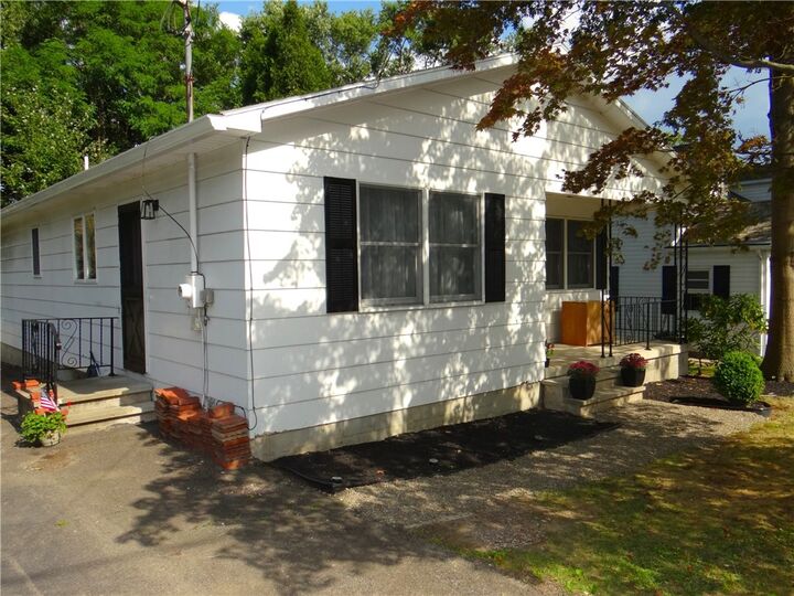 Property Photo: 410 Guinnip Avenue NY 14905
