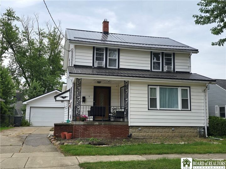 5 New York Avenue  Dunkirk NY 14048 photo
