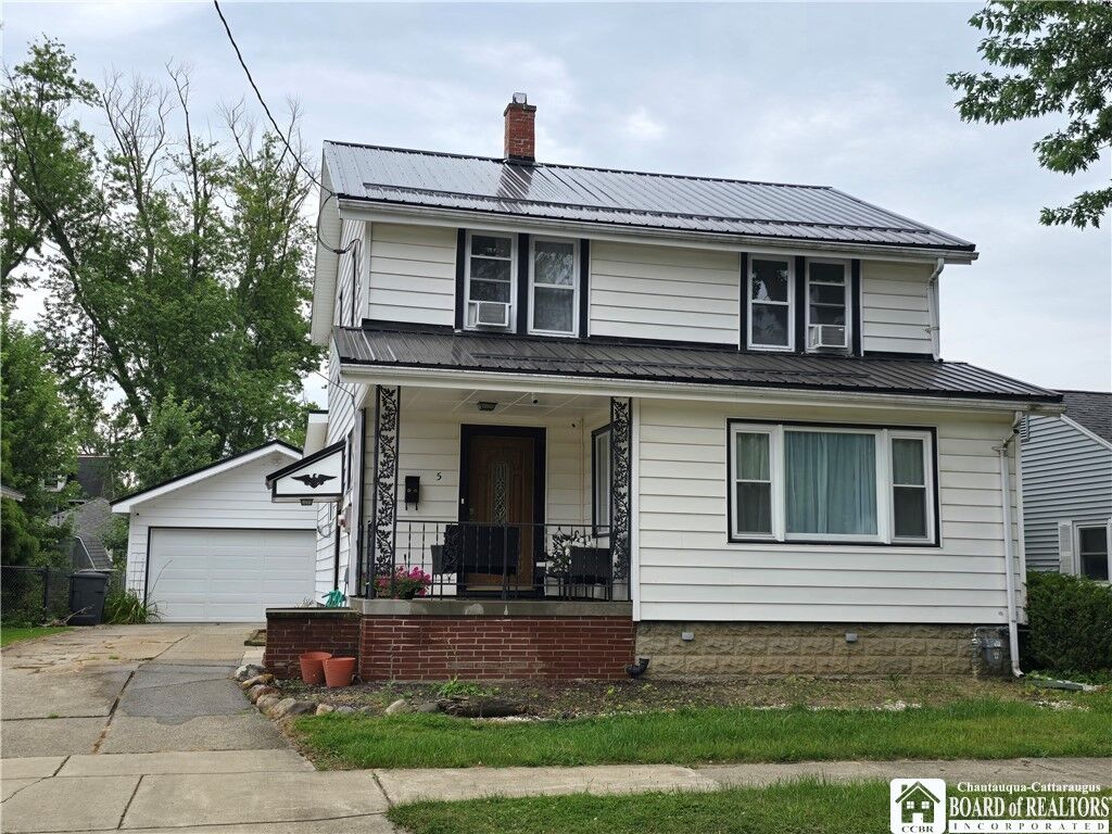Property Photo: 5 New York Avenue NY 14048