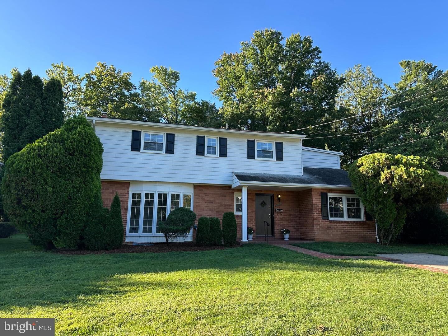 Property Photo: 6224 Rockhurst Road MD 20817