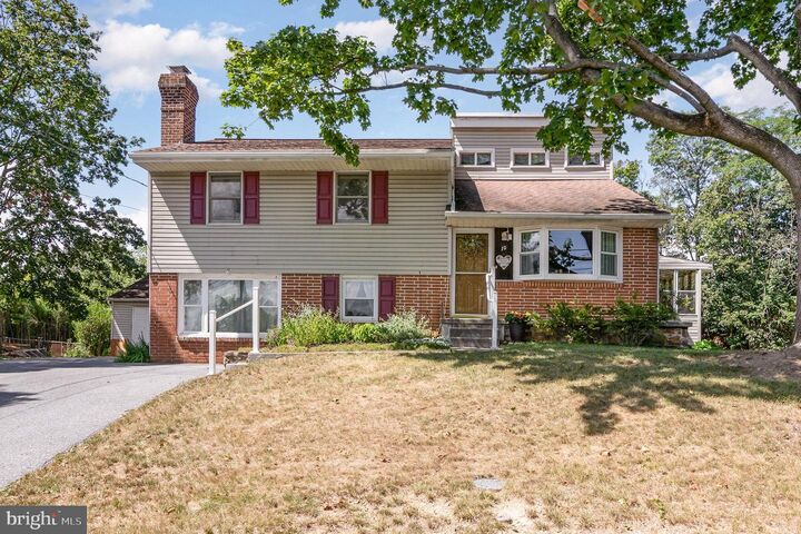 10 Judy Lane  Harrisburg PA 17112 photo