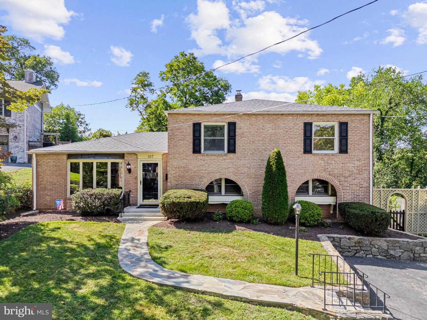 Property Photo:  107 Roszel Road  VA 22601 